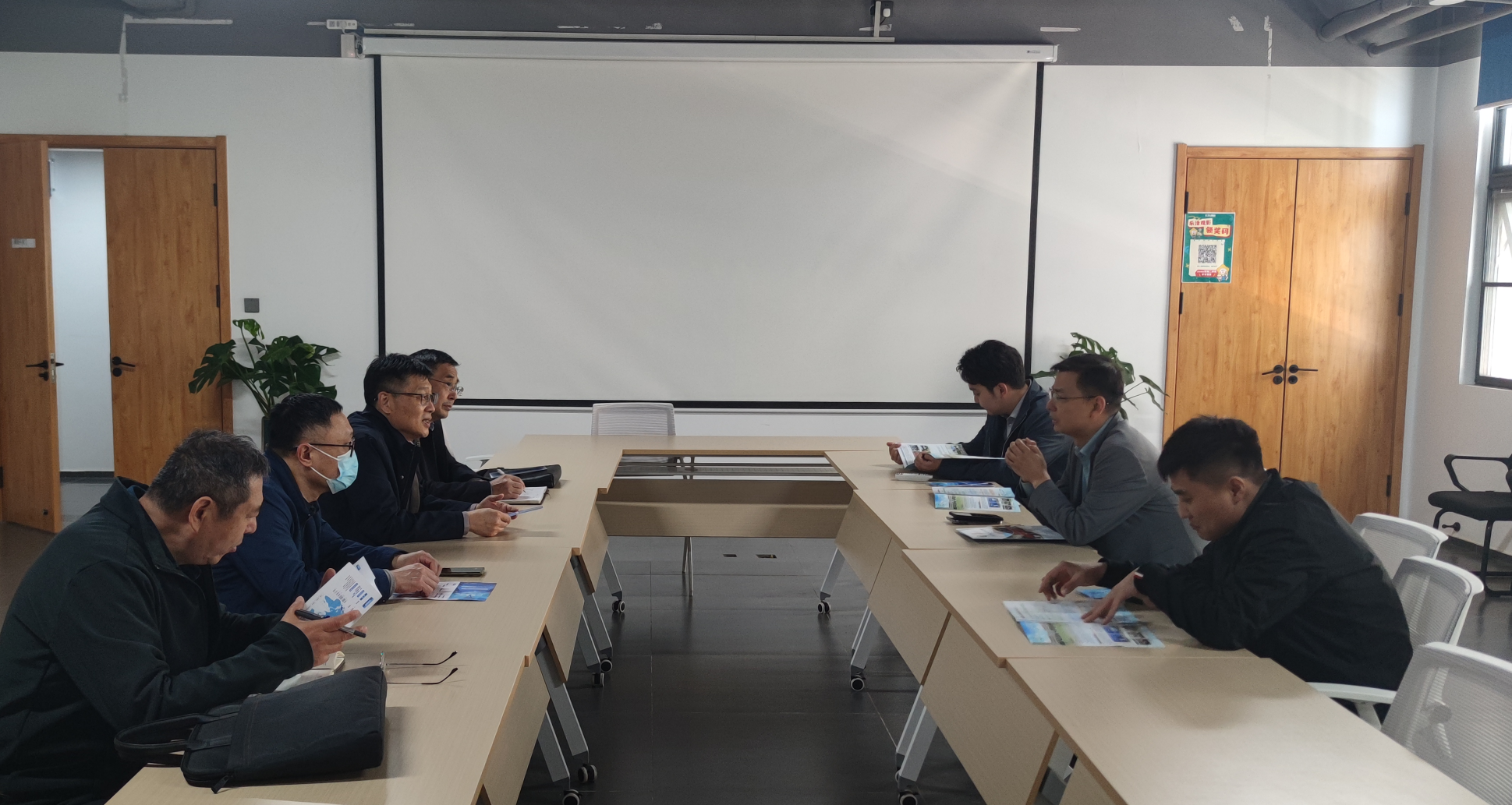 1775893038071012687.png 03ef65f92ca54800860660ae4ac2ccfd.png